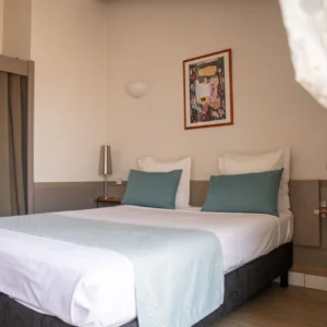 adonis hotel nimes plazza centre